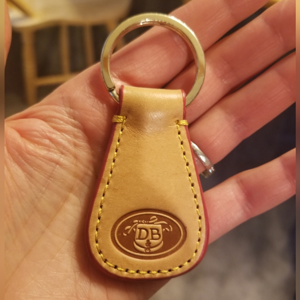 Dooney & Bourke key chain